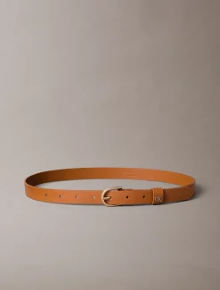 Afgeronde riem met gesp met monogram