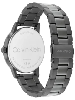 Armbandhorloge met getextureerde wijzerplaat