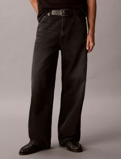Baggy jeans