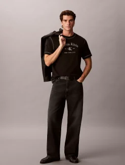 Baggy jeans