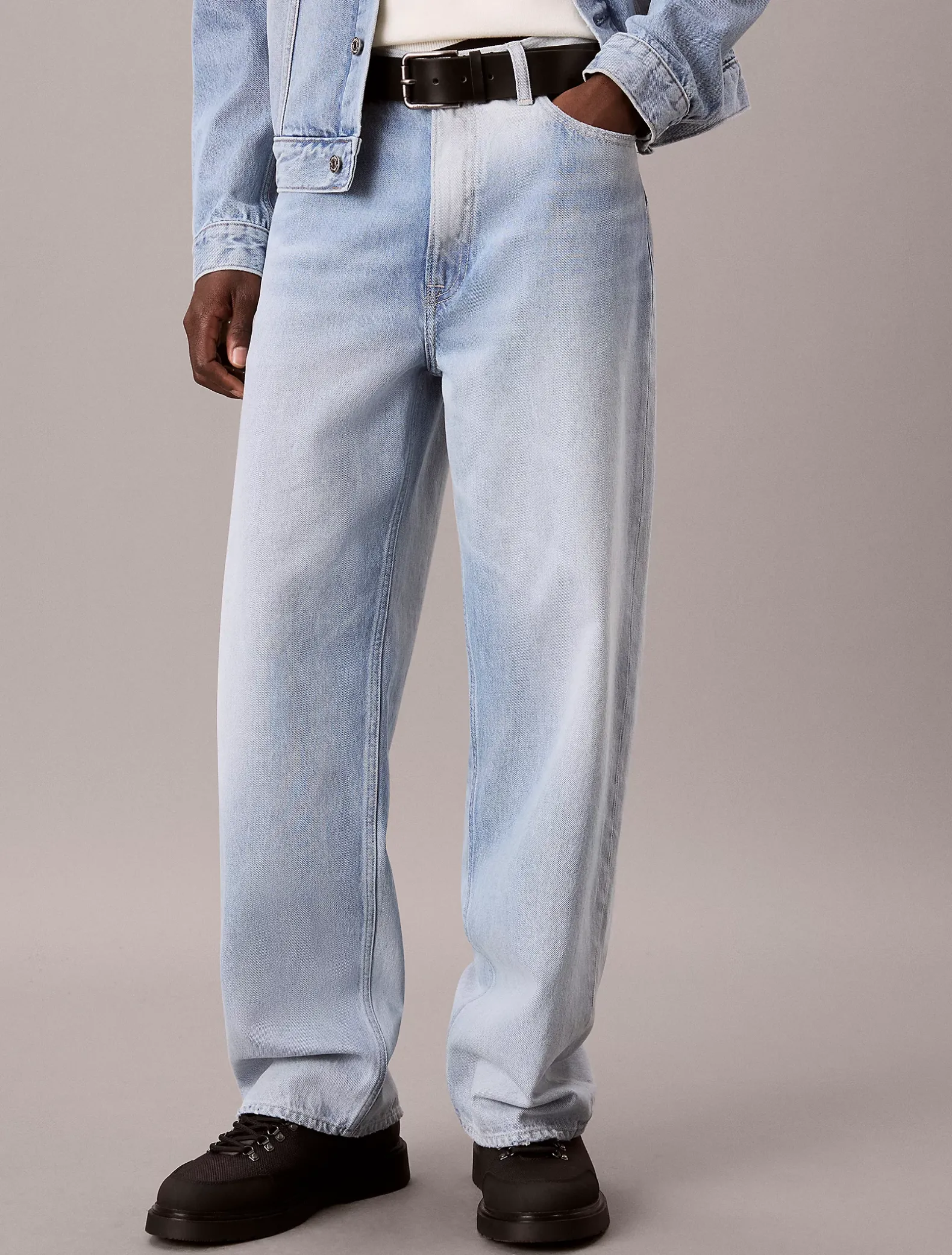 Baggy jeans