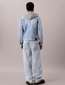 Baggy jeans