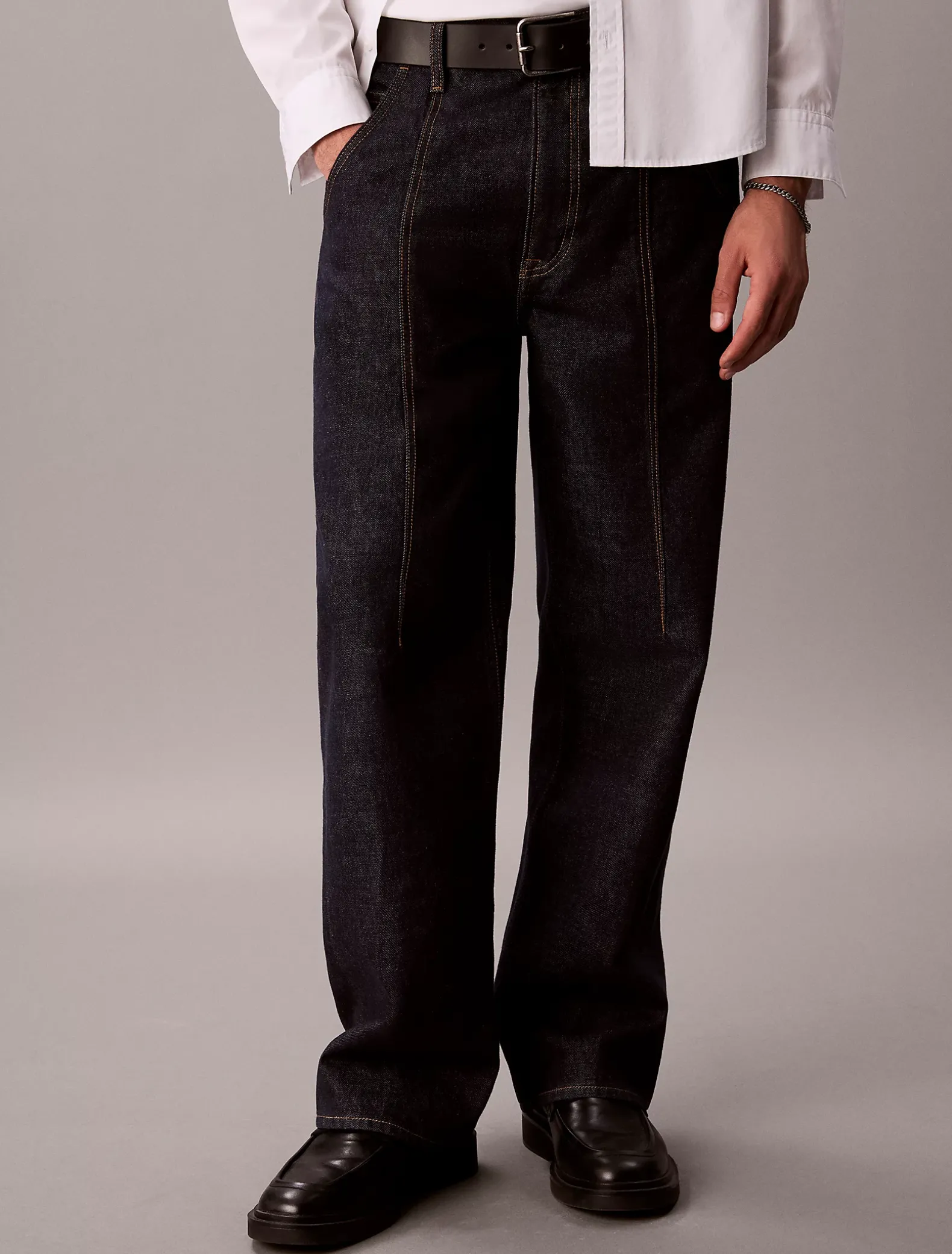 Baggy utility jeans