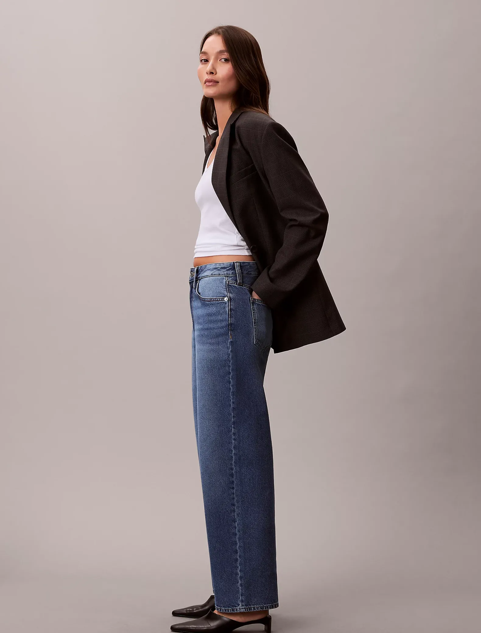 Barrel Fit Jeans