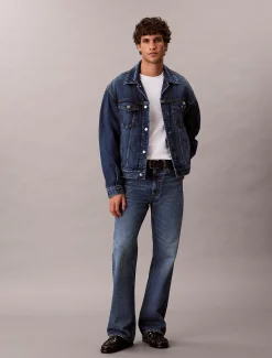 Bootcut fit jeans