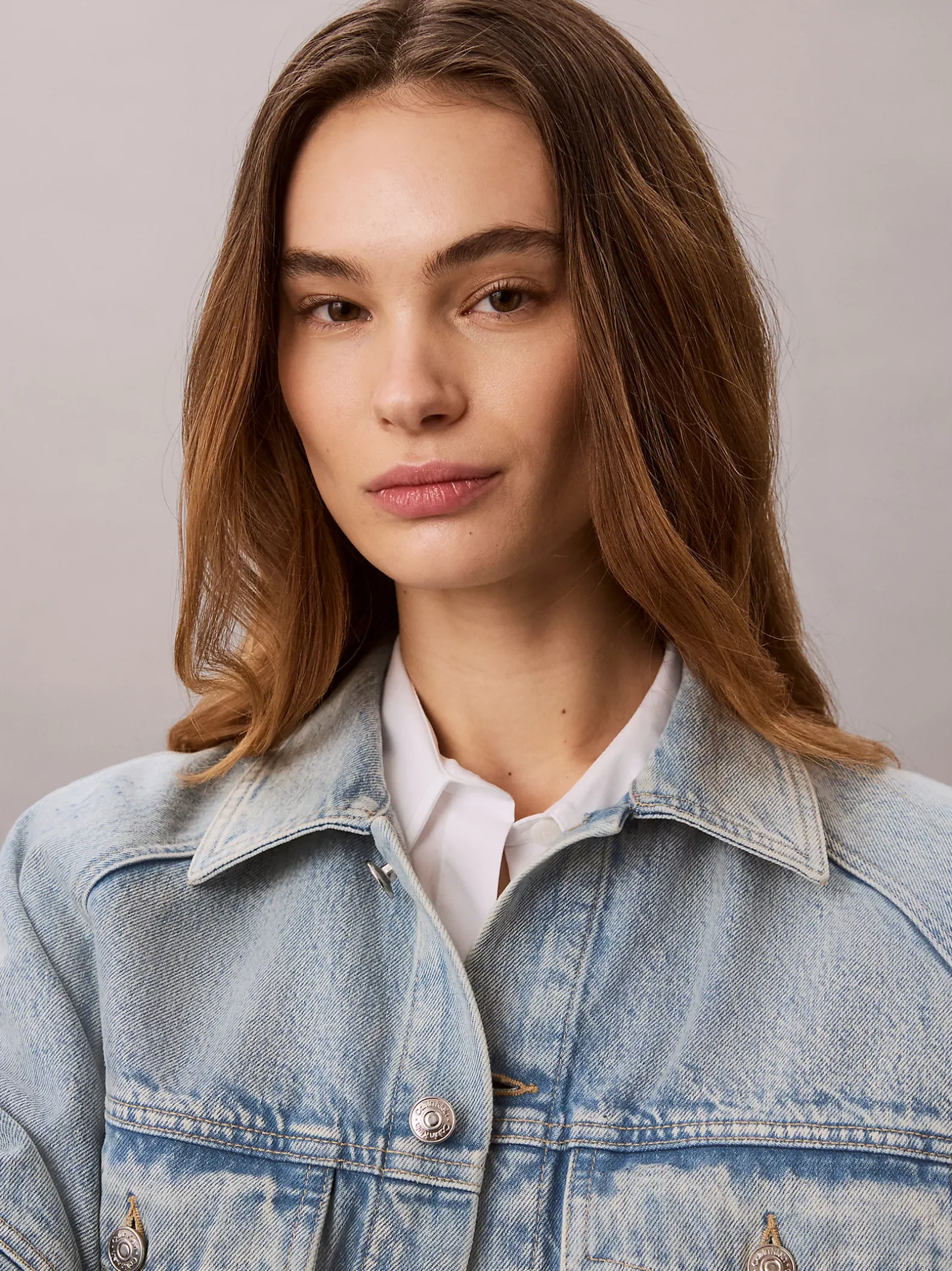 Boxy denimjack met logotape
