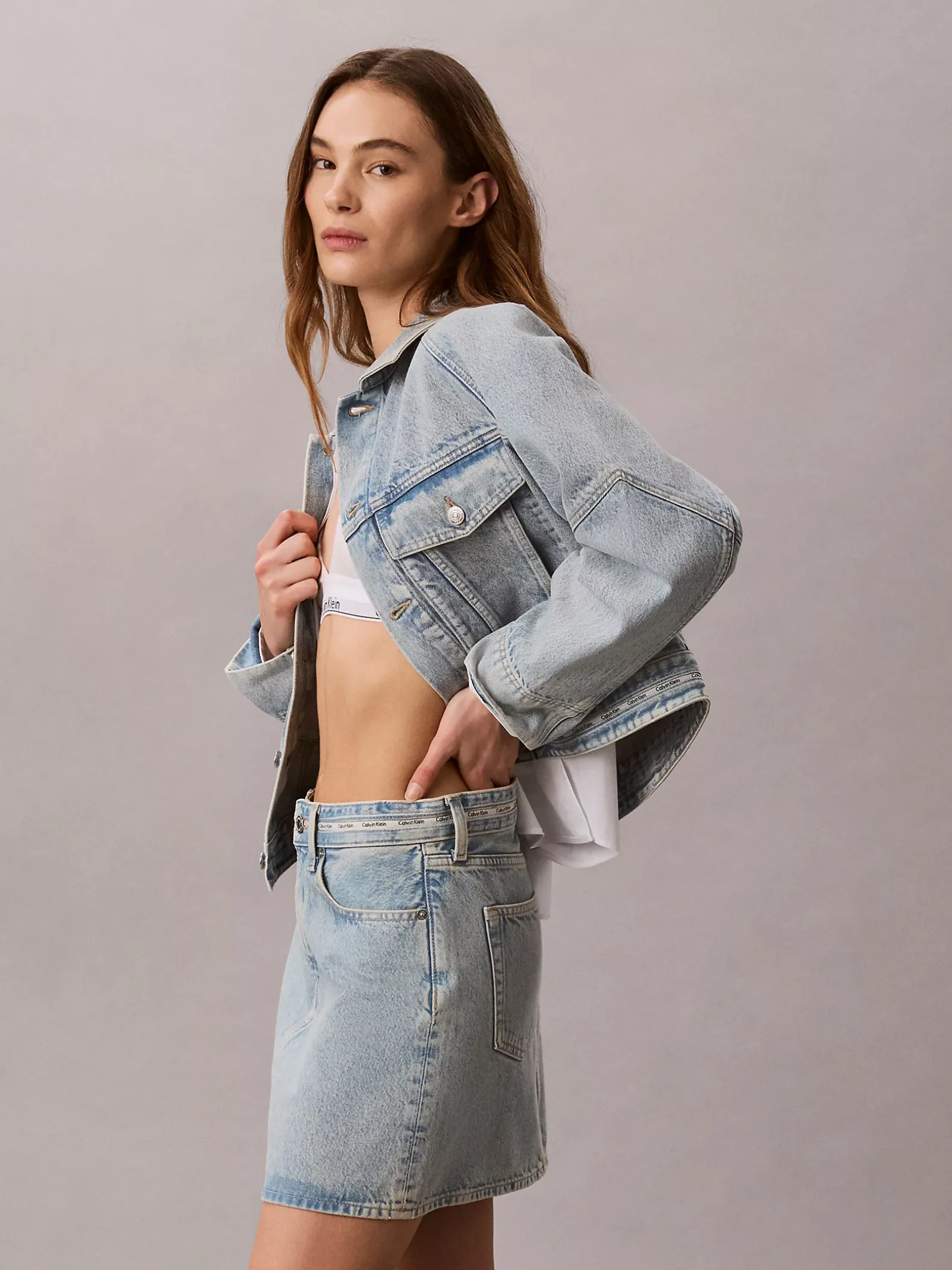 Boxy denimjack met logotape