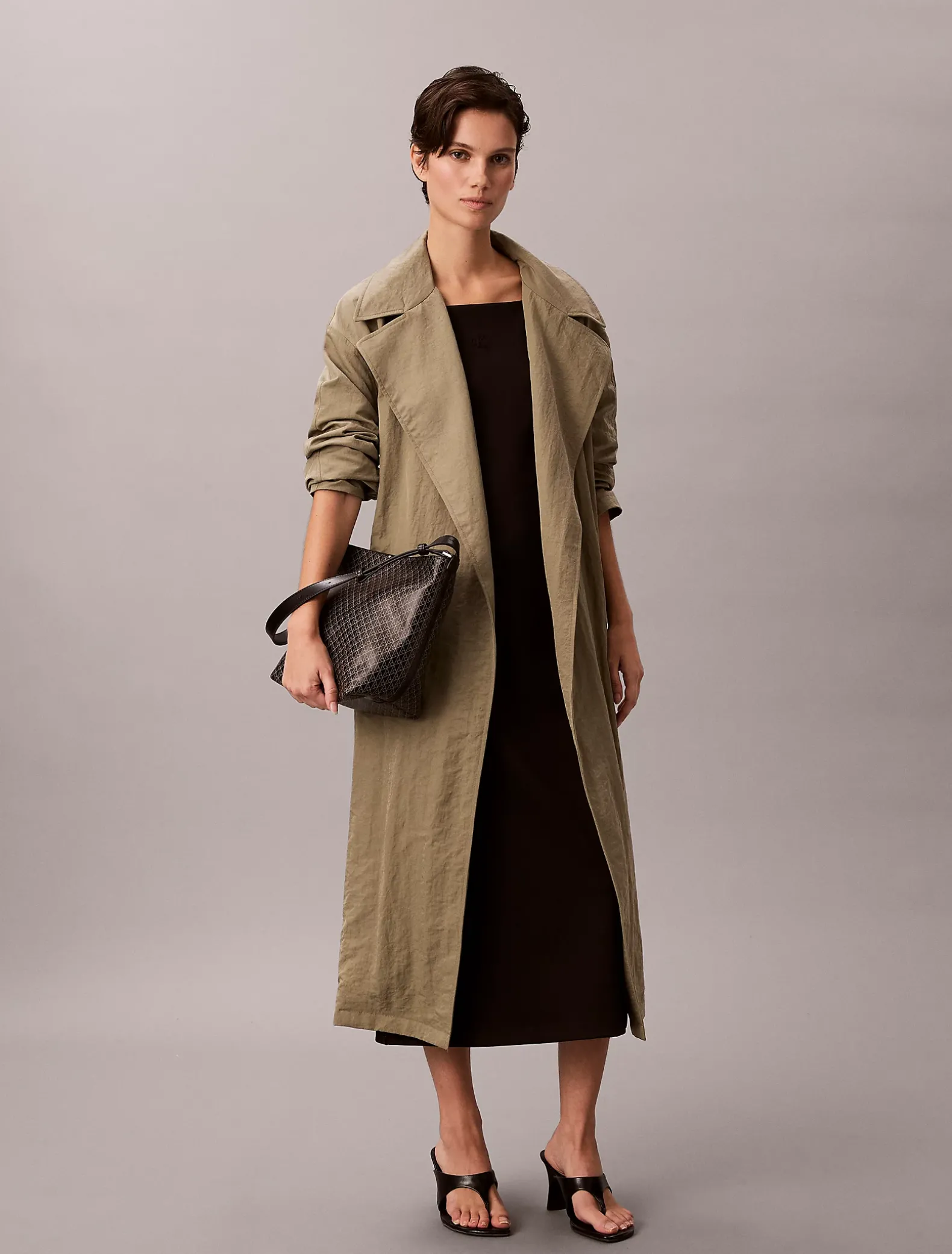 Bucket bag met all-over embleemlogo