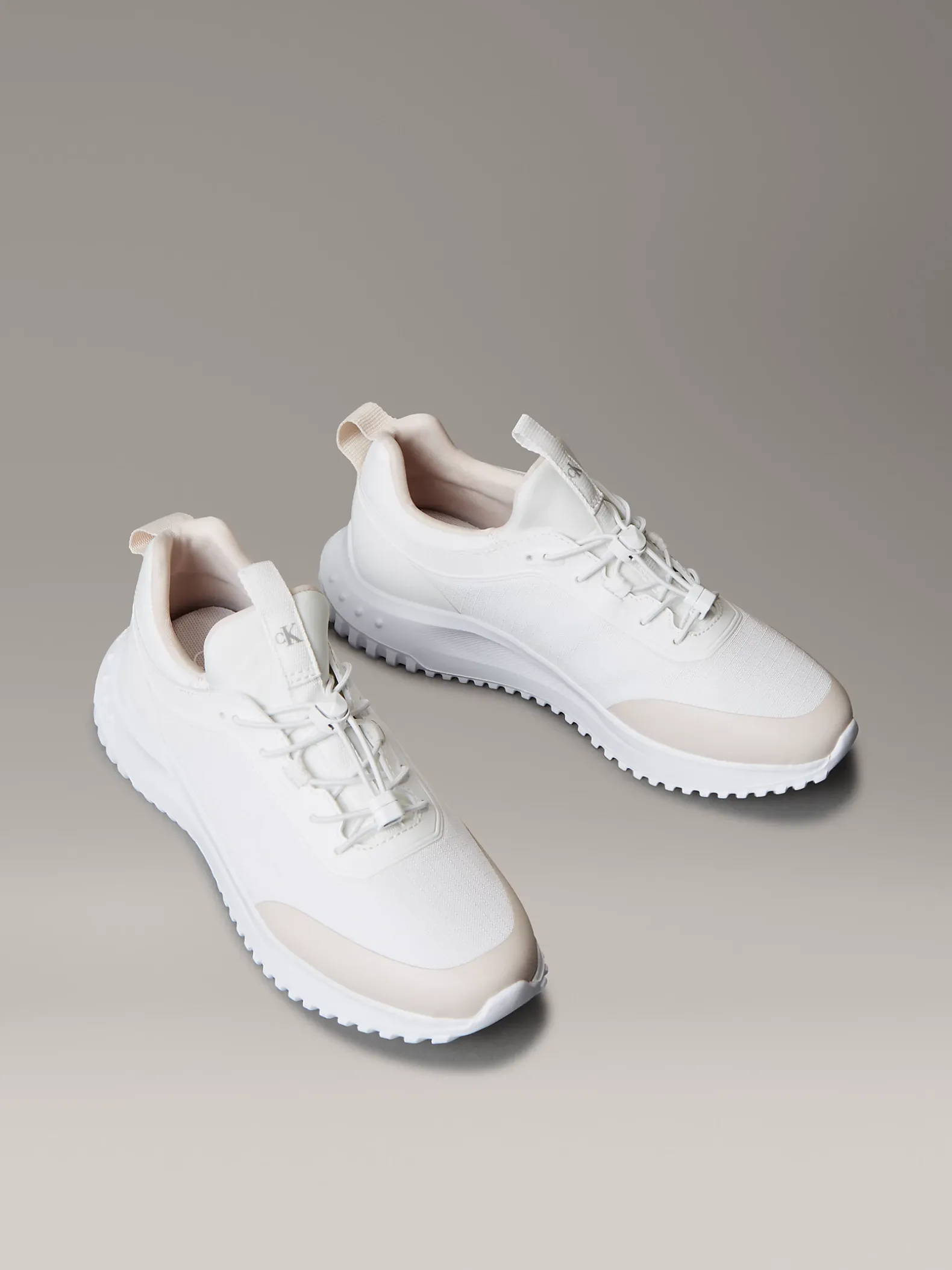Bungee ultralichte sportschoenen zonder trekkoord