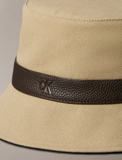Canvas bucket hat