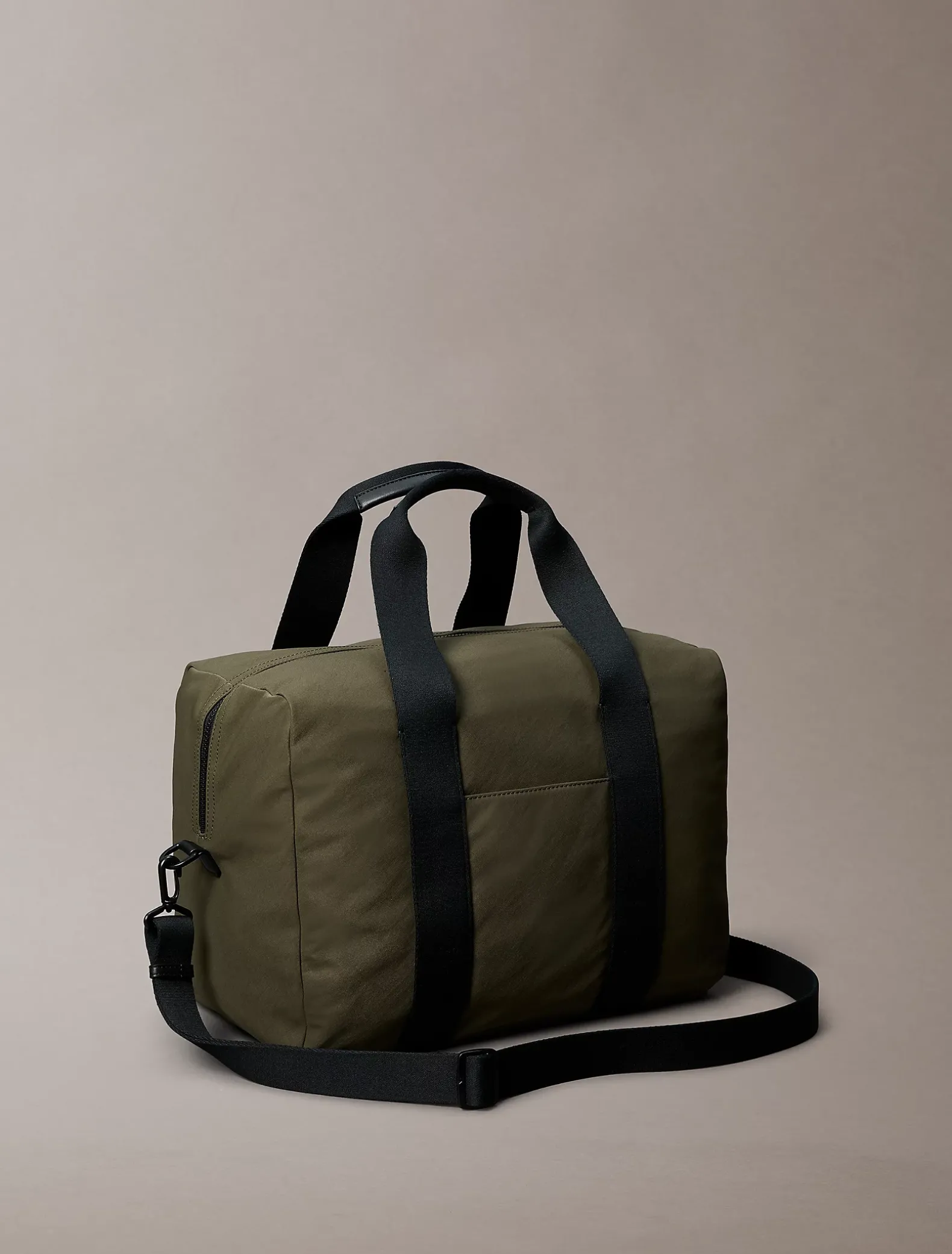 Canvas duffle bag