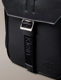 Cargo reportertas met klep