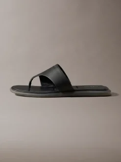 Carla - Leren teenslippers met vierkante teen