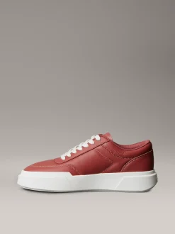 CK Avenue - leren sneakers met logo in reliëf