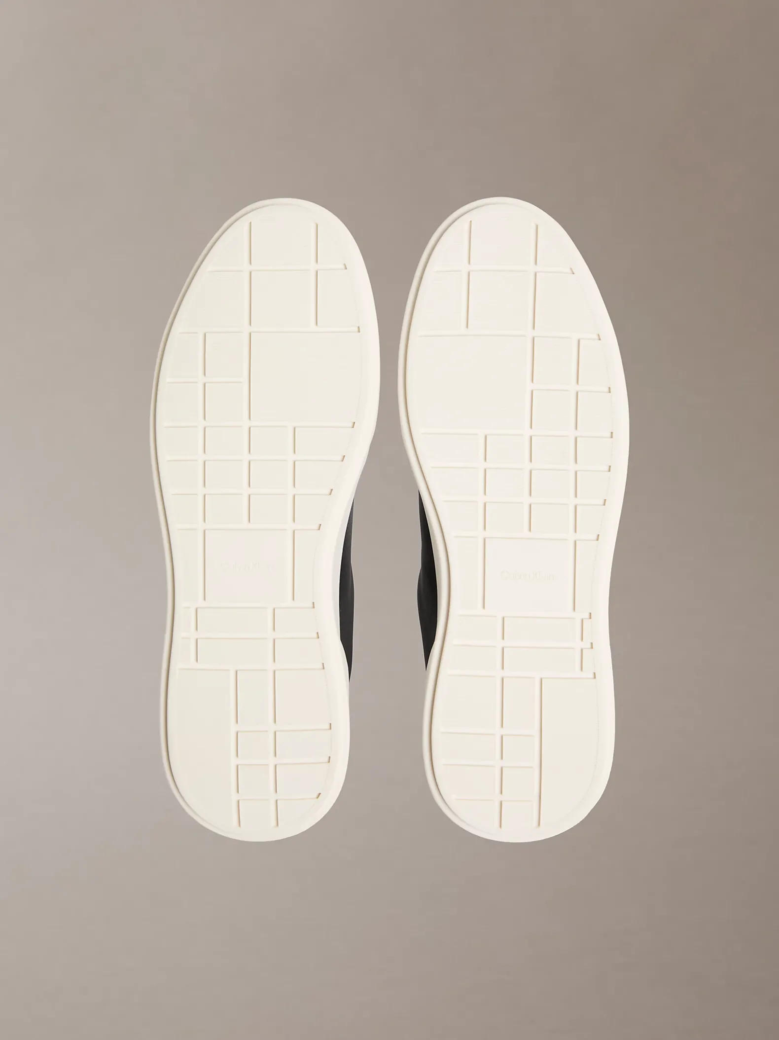 CK Avenue - leren sneakers met logo in reliëf