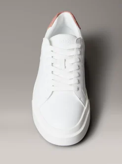 CK Avenue - zachte leren sneakers met logo in reliëf
