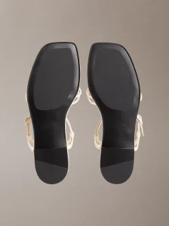 CK Provence - Platte sandalen met vierkante teen