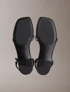 CK Provence - Platte sandalen met vierkante teen