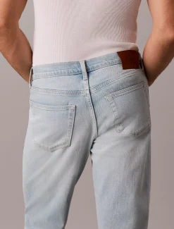 Classic Tapered Jeans
