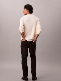Classic Tapered Jeans