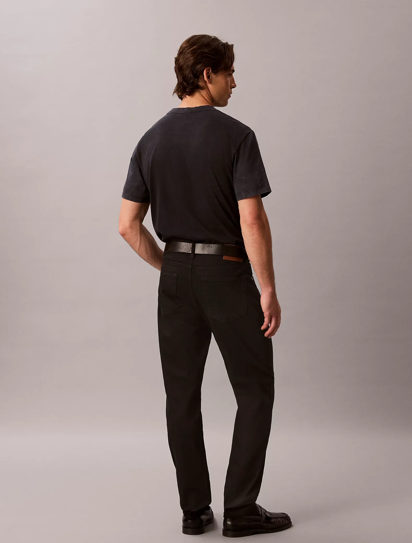 Classic tapered jeans