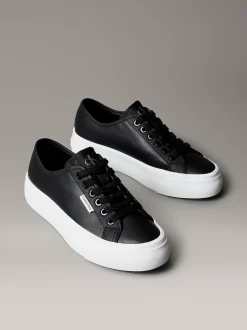 Comfortabele leren plateausneakers