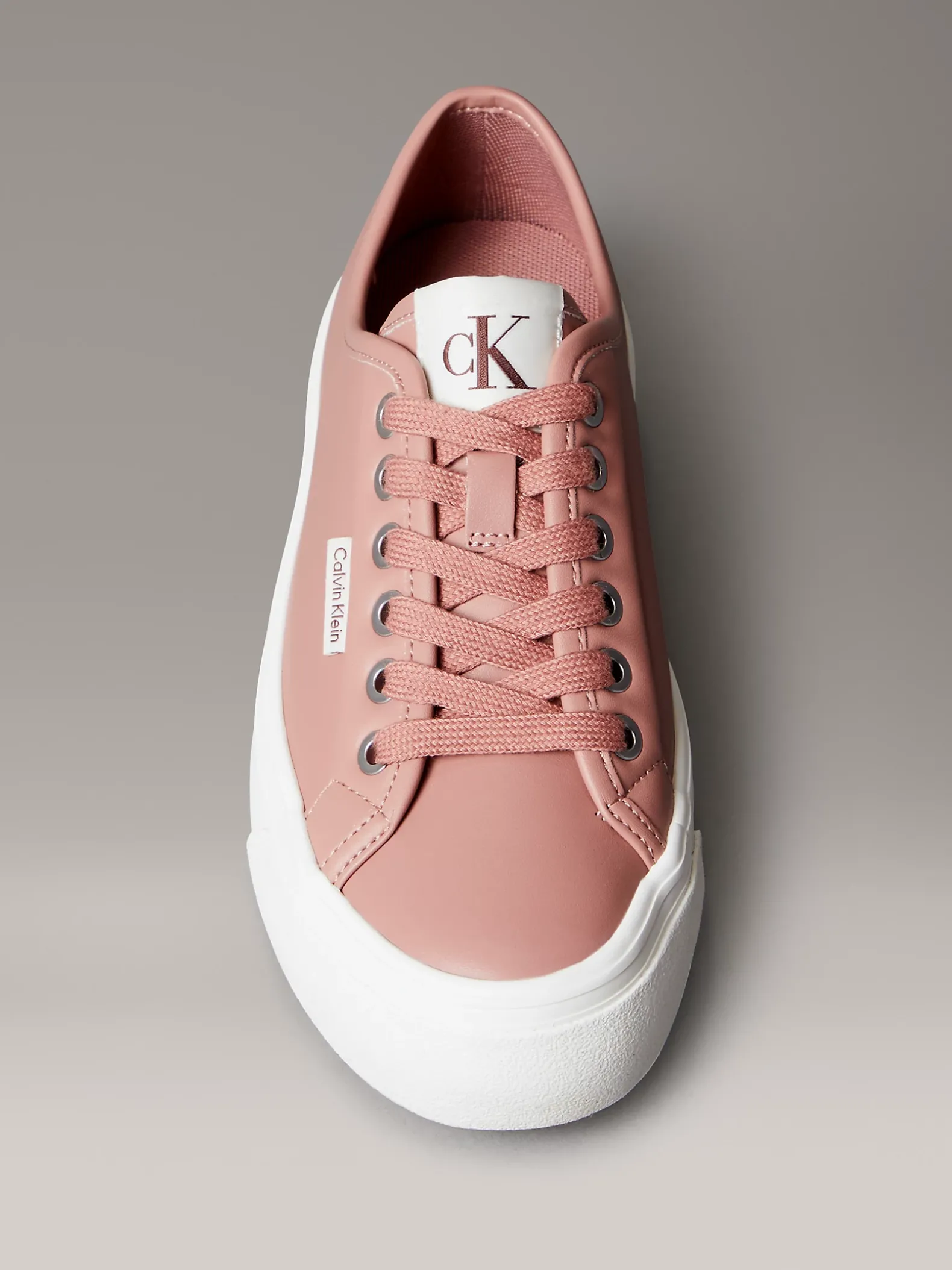 Comfortabele leren plateausneakers