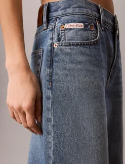 Cropped Barrel Jeans