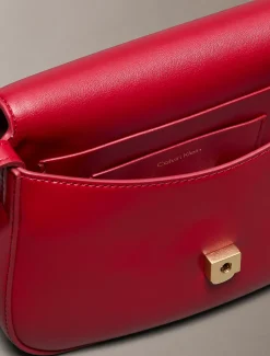 Crossbody Tas met monogram flap