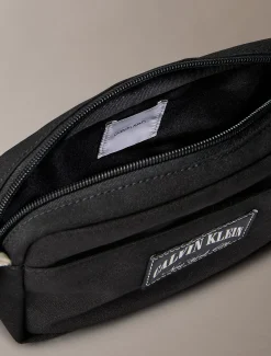 Crossover cameratas met heritage logo