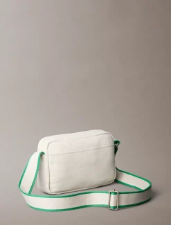 Crossover cameratas met heritage logo