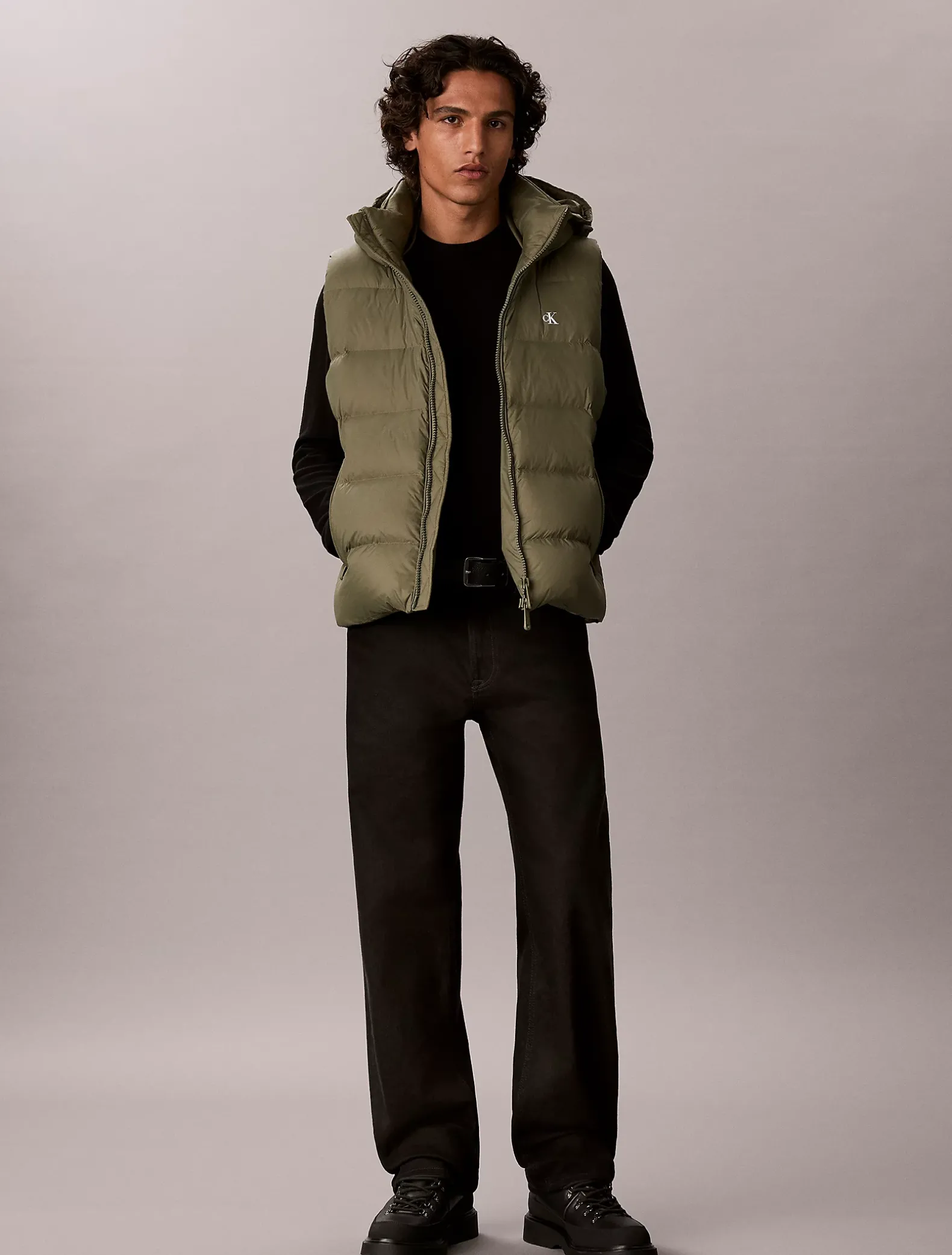 Donzen puffer bodywarmer met capuchon