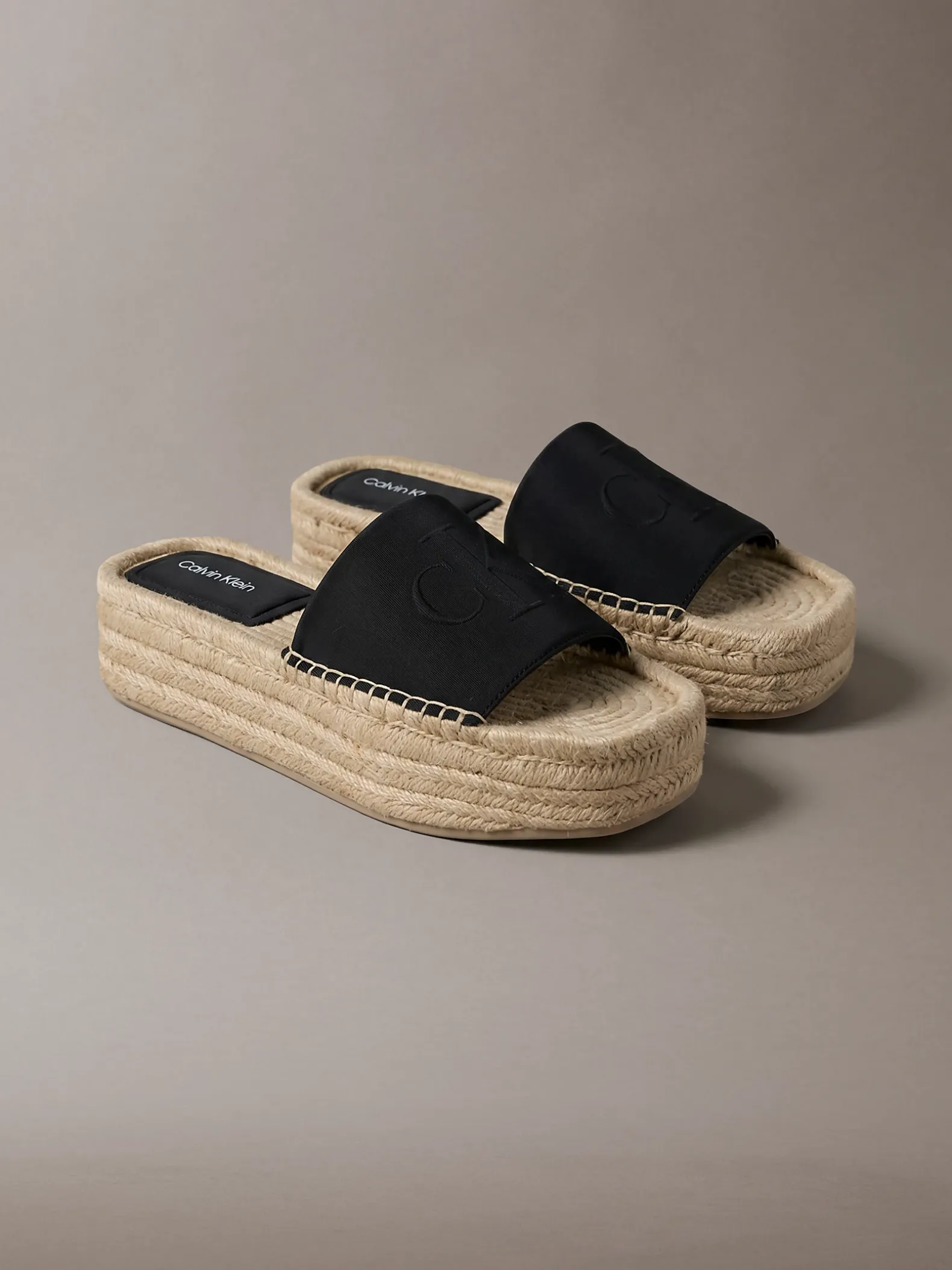 Ebeth - Espadrilles sliders met plateauzool