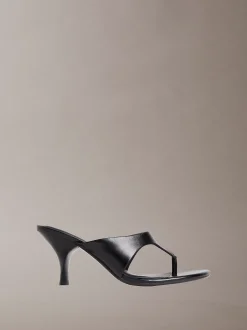 Elisa - Leren sandalen met kitten heel
