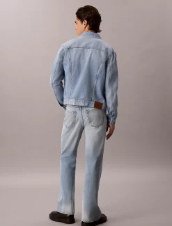 Flared jeans