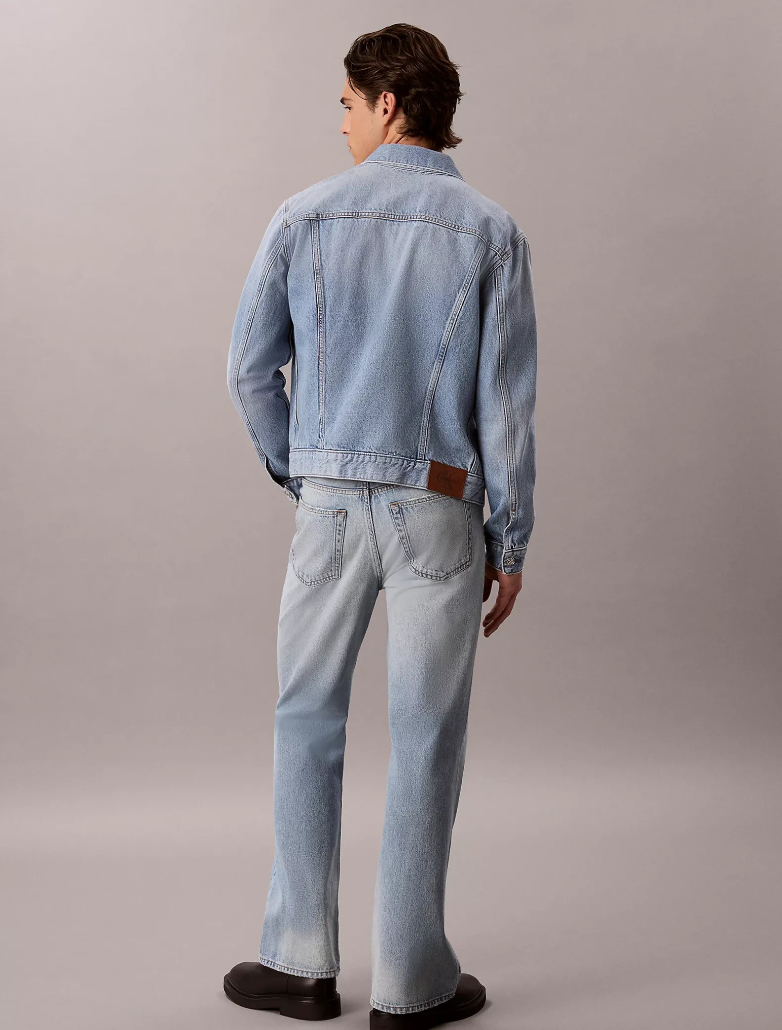 Flared jeans