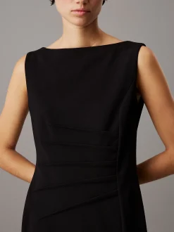 Gerimpelde slim jurk