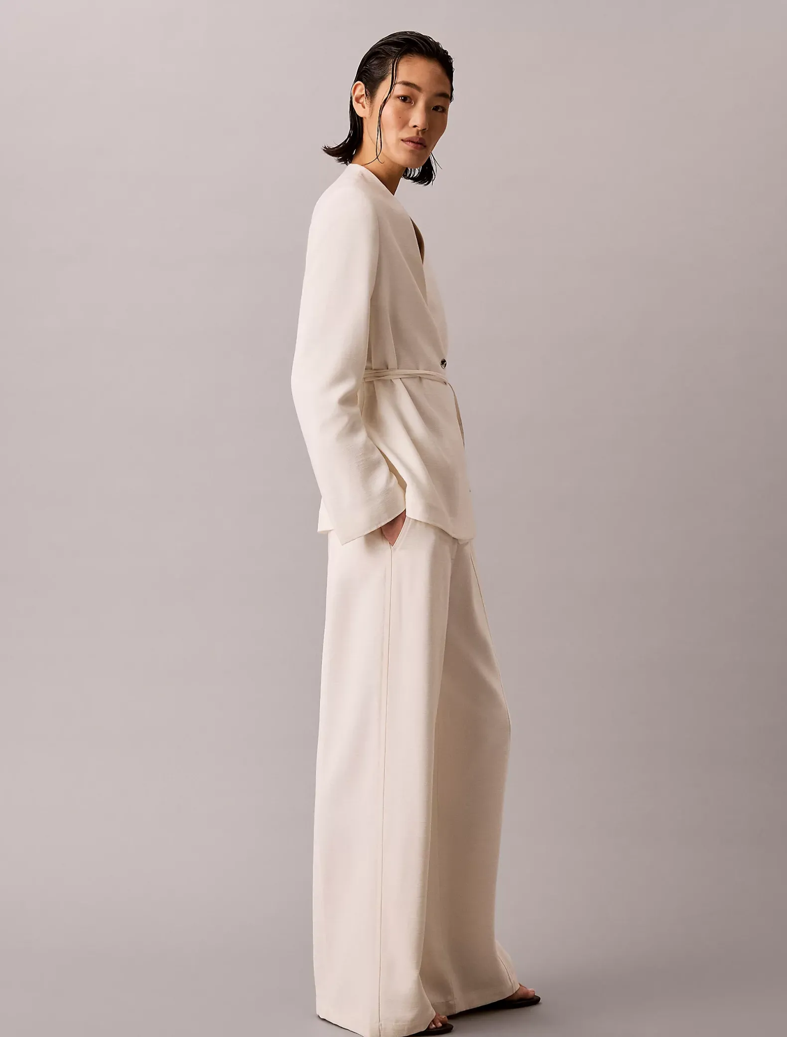 Getextureerde glanzende broek