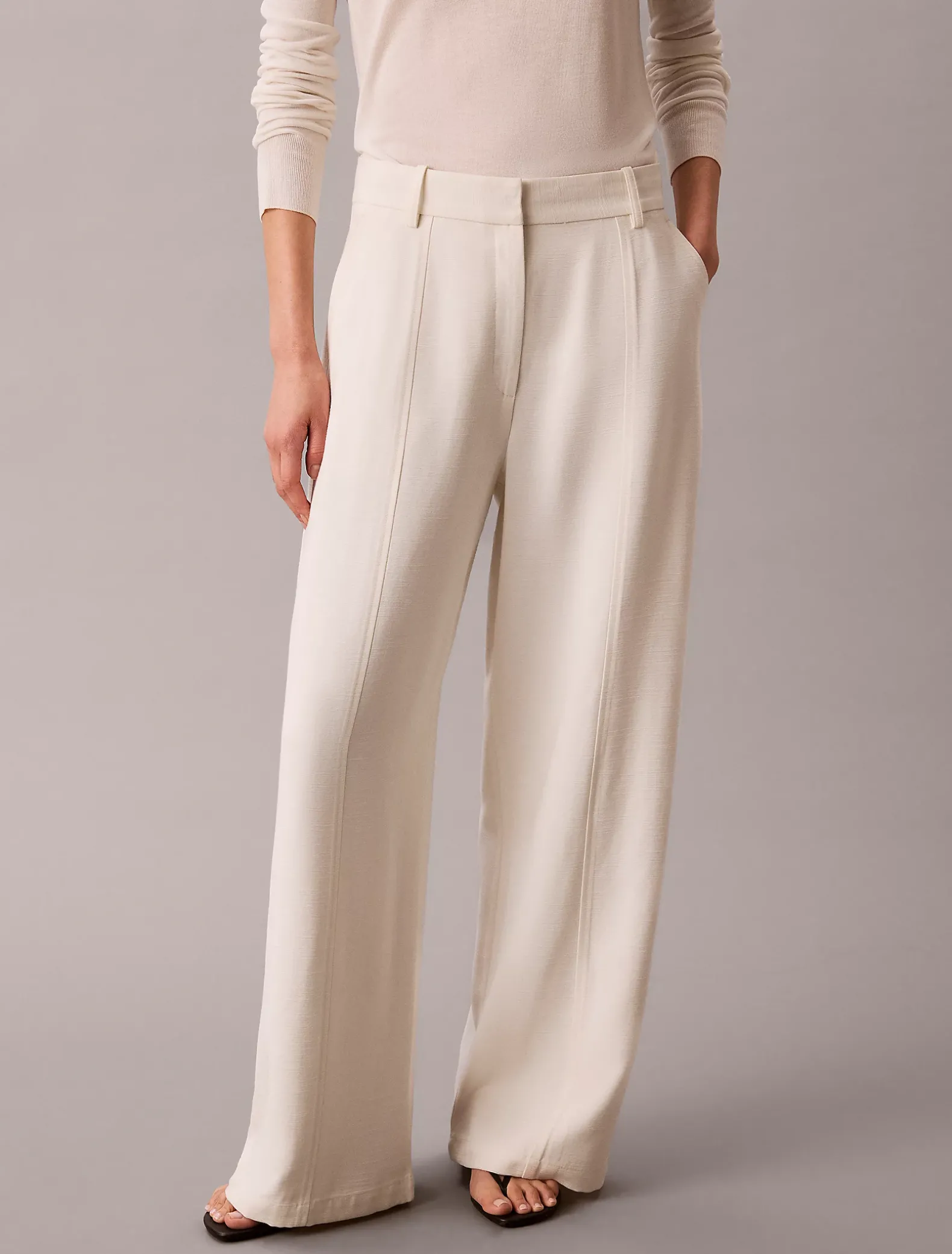 Getextureerde glanzende broek