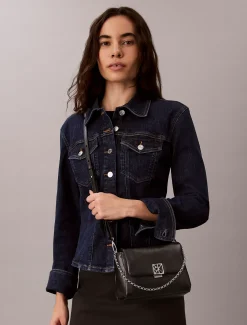 Gewatteerde crossbodytas met embleem en metalen details