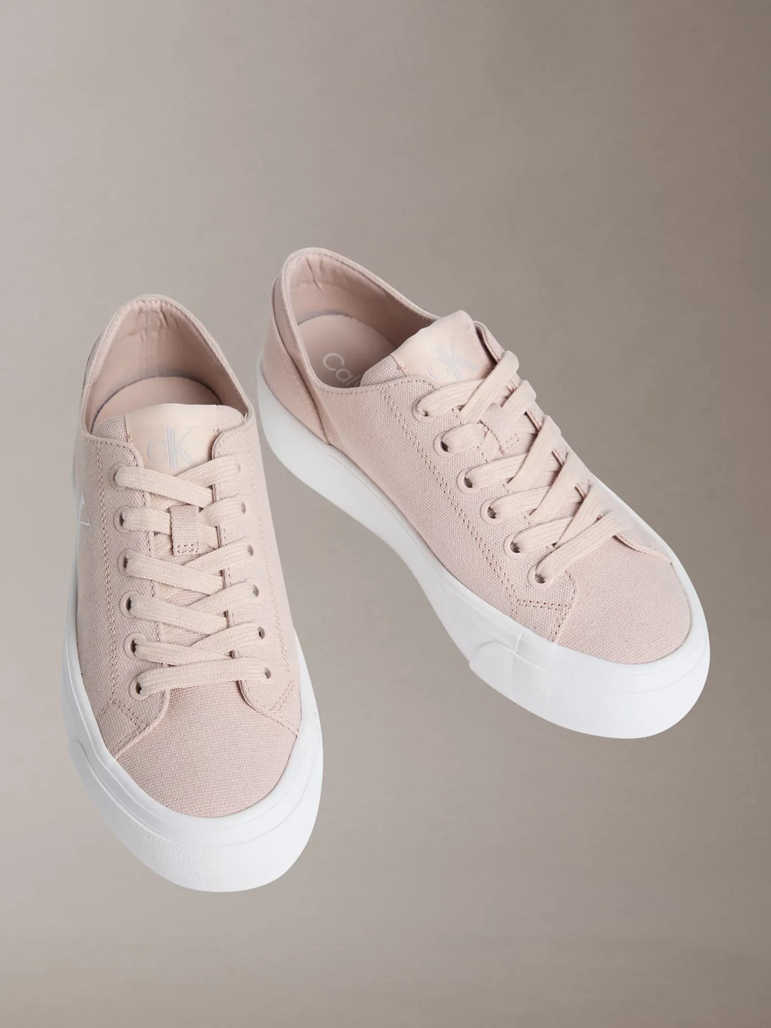 Graz - Canvas plateau sneakers met logo