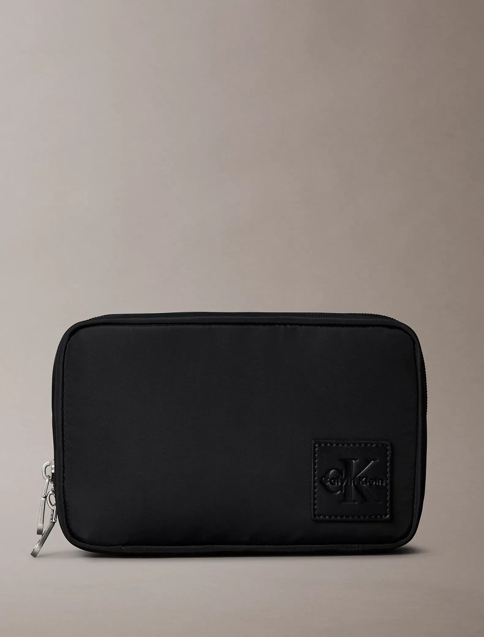 Hangar make-up tas