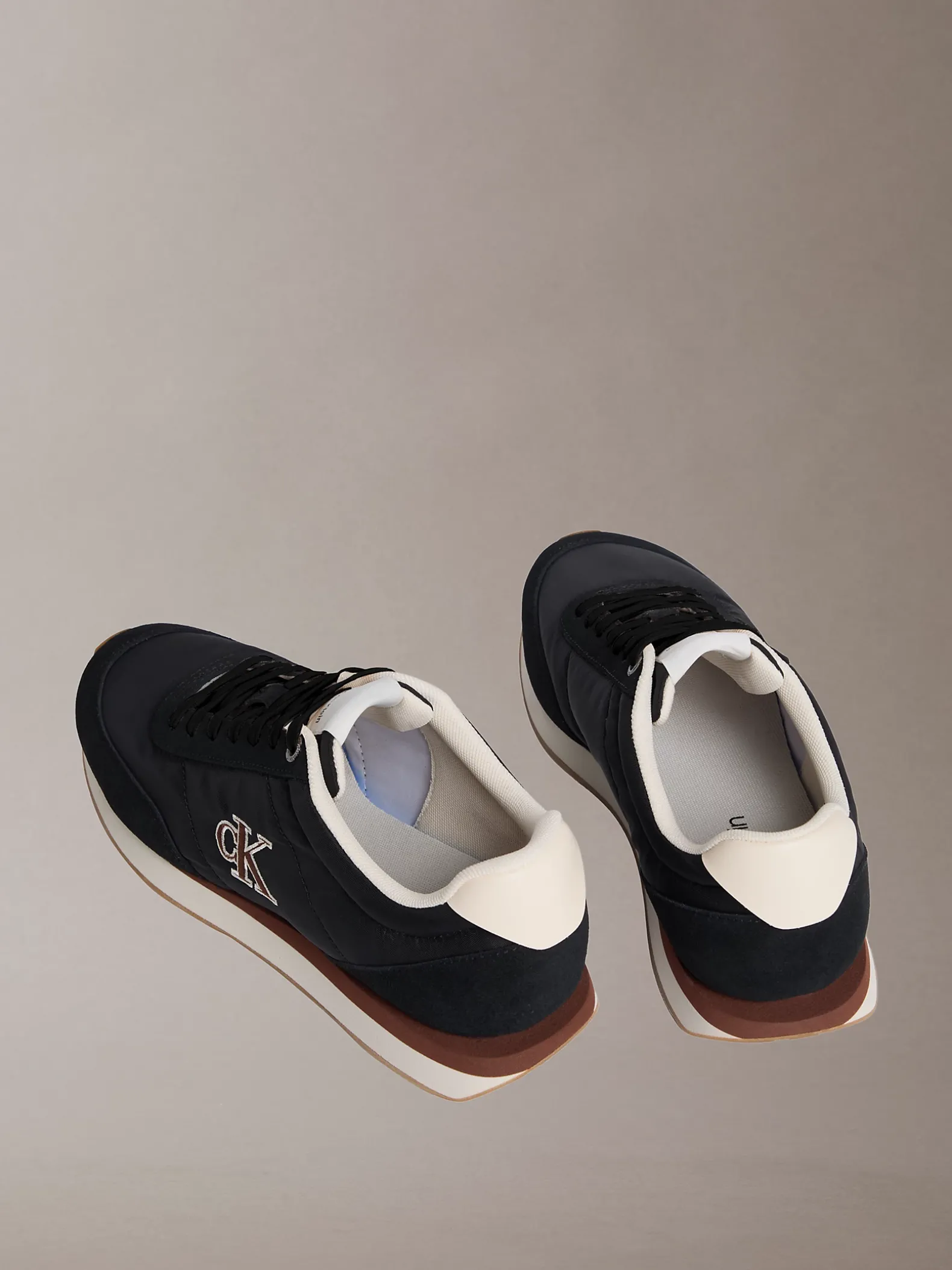 1979 - Hardloopsneakers met signature logo