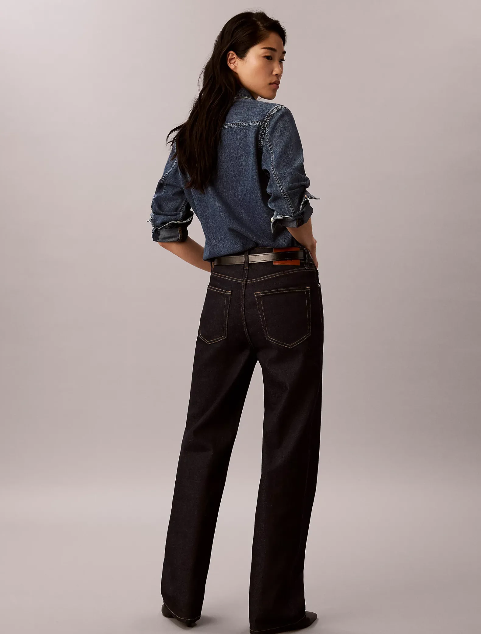High Rise Loose Jeans