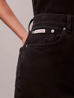 High Rise Tapered Jeans