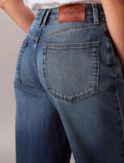 High Rise Tapered Jeans