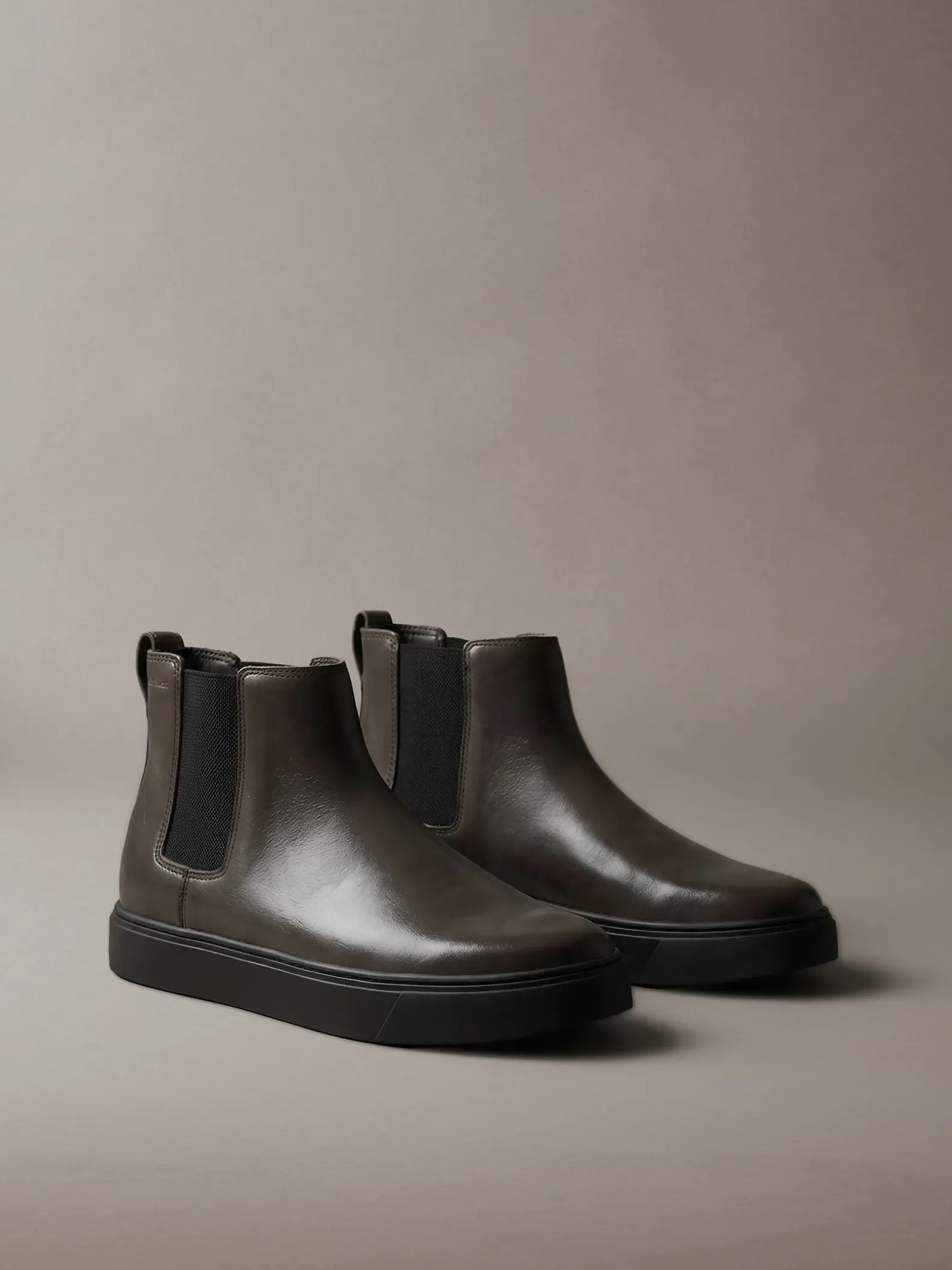 Hybride leren Chelsea-laarzen met cupsole