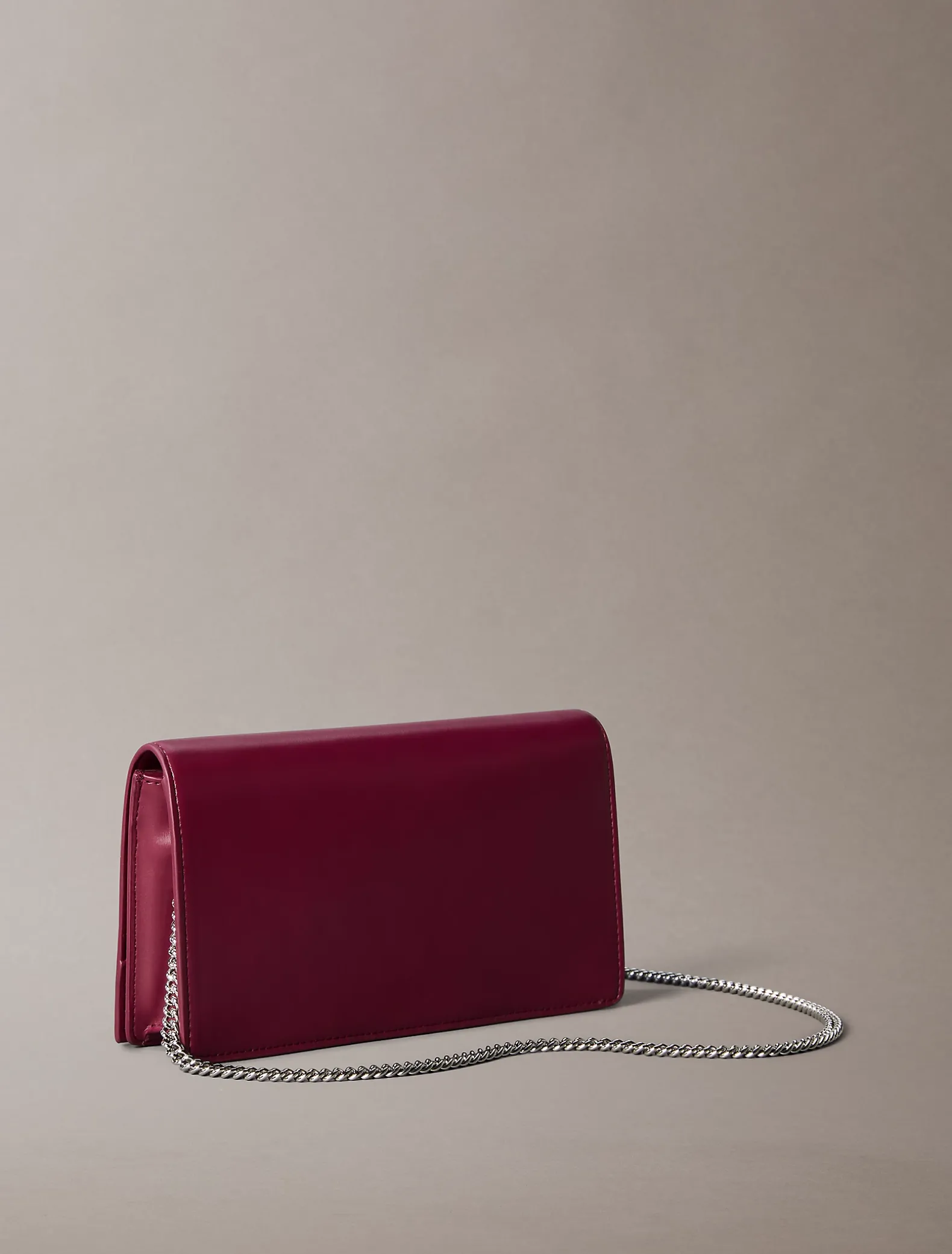 Kettingportemonnee met monogram