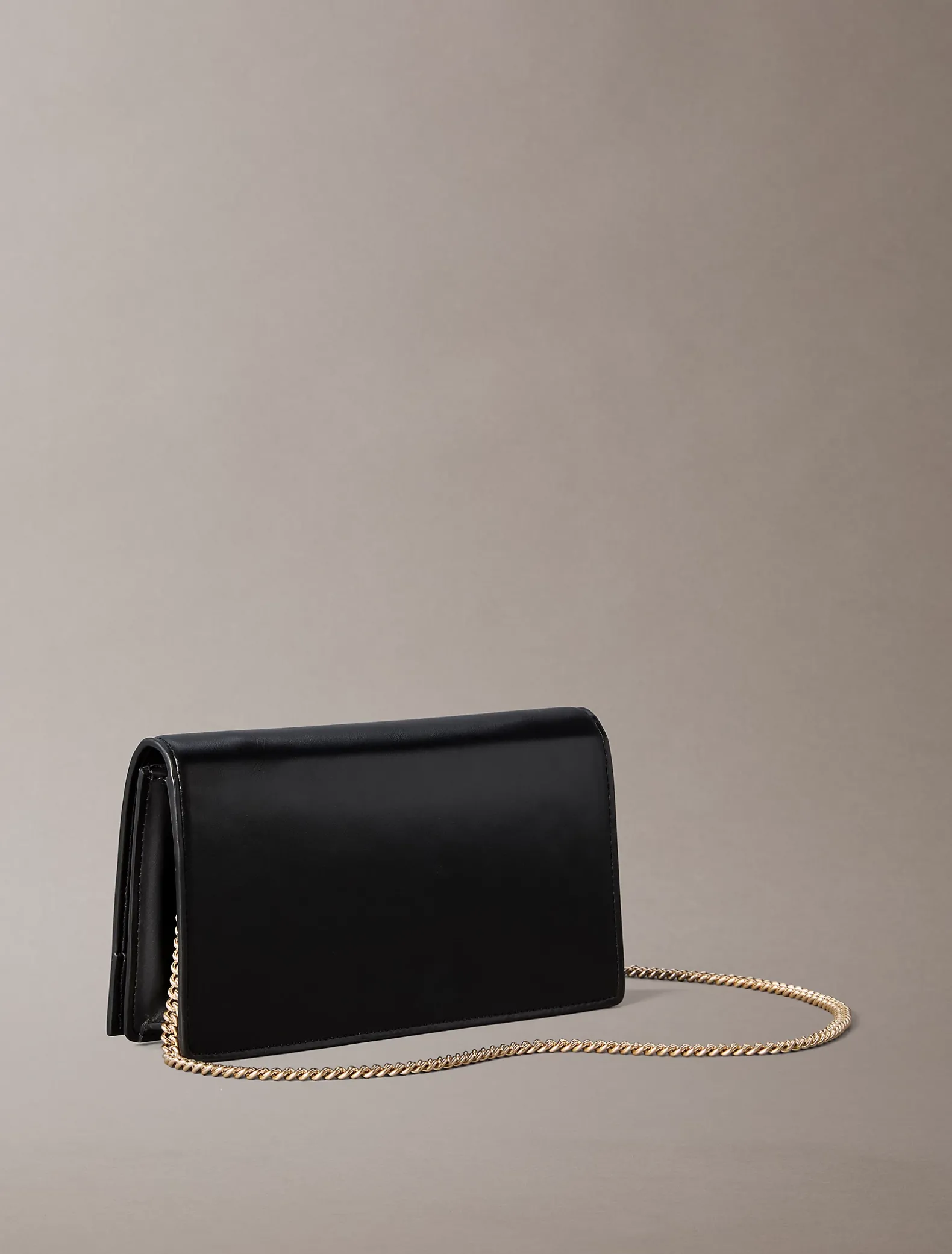 Kettingportemonnee met monogram