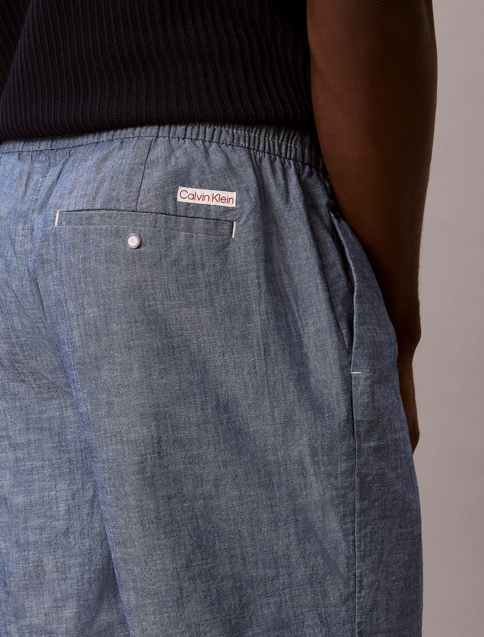 Korte broek met trekkoord van chambray katoen